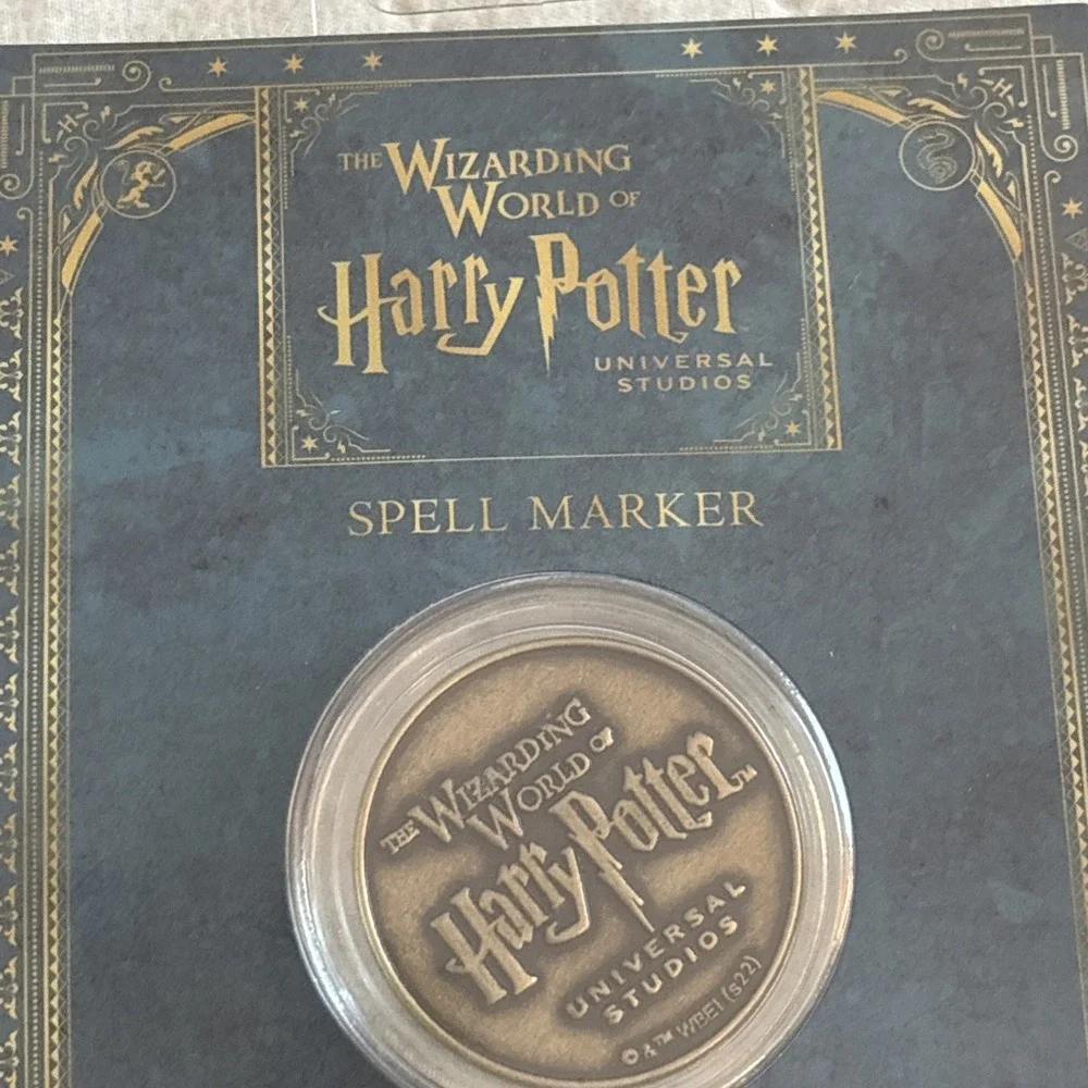 Universal Studios Harry Potter Hogsmeade Spell Marker - Herbivicus